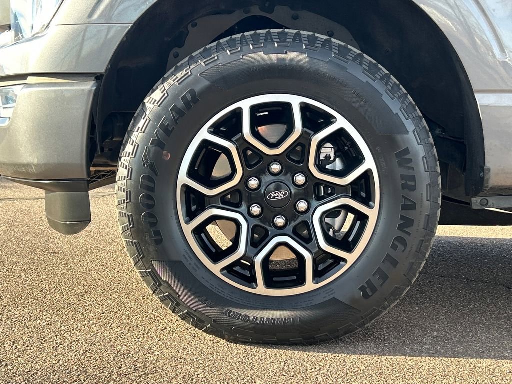 Used 2022 Ford F150 Lariat w/ Max Trailer Tow Package image 35