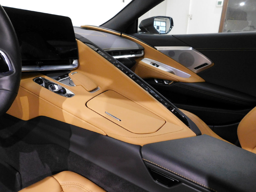 Used 2024 Chevrolet Corvette Stingray Preferred Cpe w/ Z51 Performance Package RWD image 72