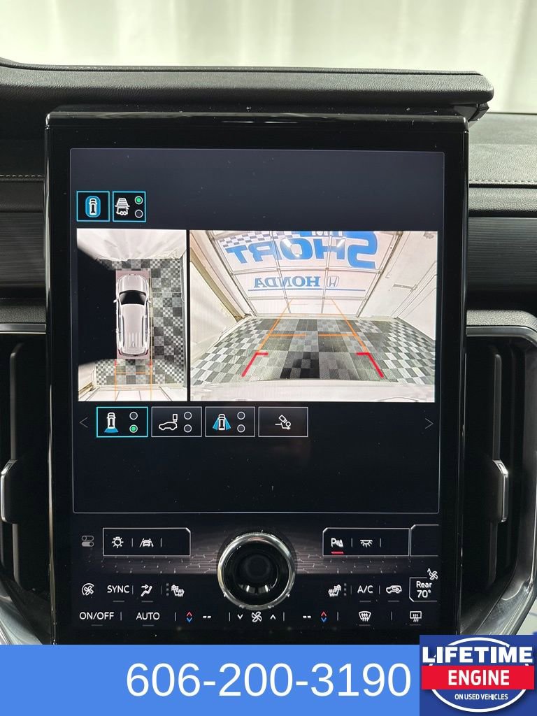 Used 2025 GMC Acadia Elevation image 24