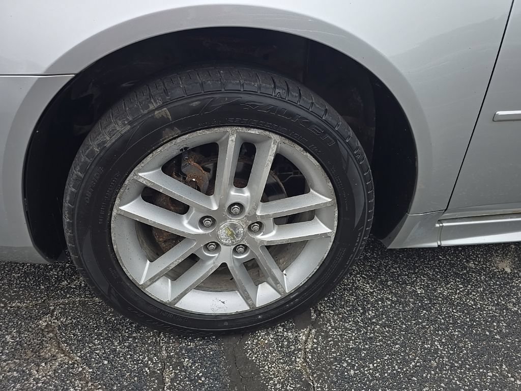 Used 2014 Chevrolet Impala LTZ FWD image 26