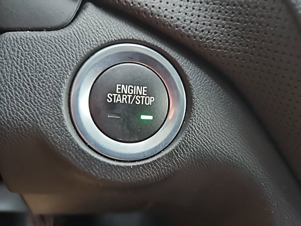 Used 2020 Chevrolet Equinox Premier image 17