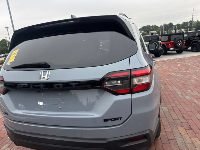 Certified 2023 Honda Pilot Sport image 11