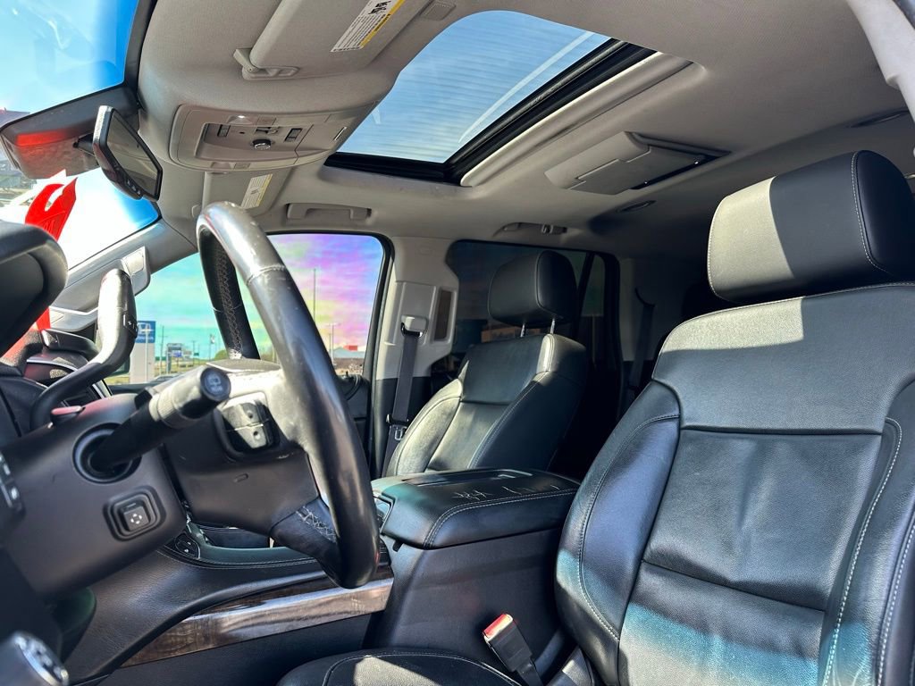 Used 2015 Chevrolet Tahoe LT RWD image 16