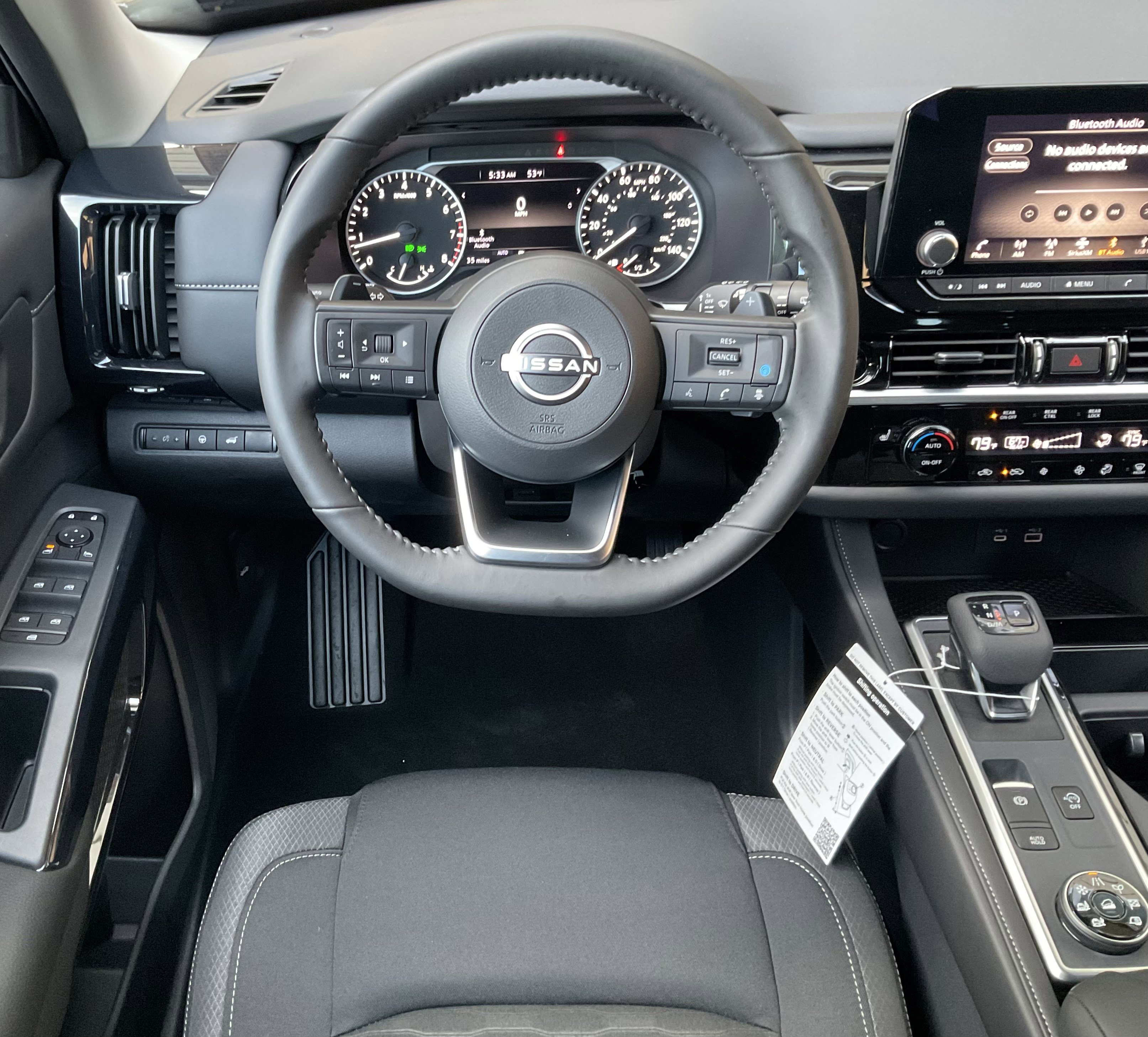 Used 2025 Nissan Pathfinder SV w/ Black Appearance Package image 23