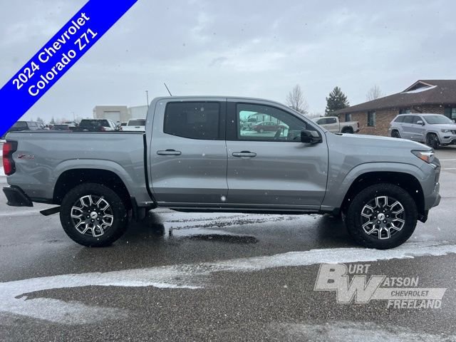 Used 2024 Chevrolet Colorado Z71 w/ Z71 Convenience Package 2 image 4