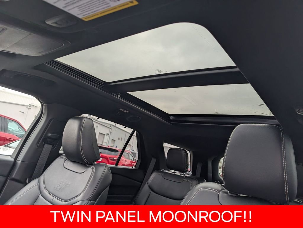 Certified 2020 Ford Explorer ST w/ Premium Technology Package image 5