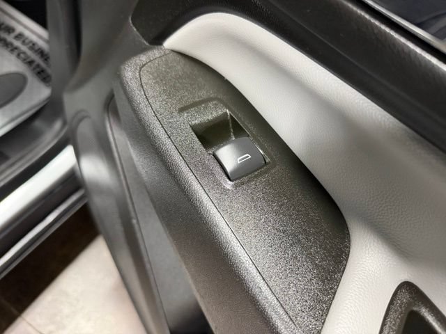 Used 2024 Chevrolet Equinox LS w/ Driver Confidence II Package FWD image 25