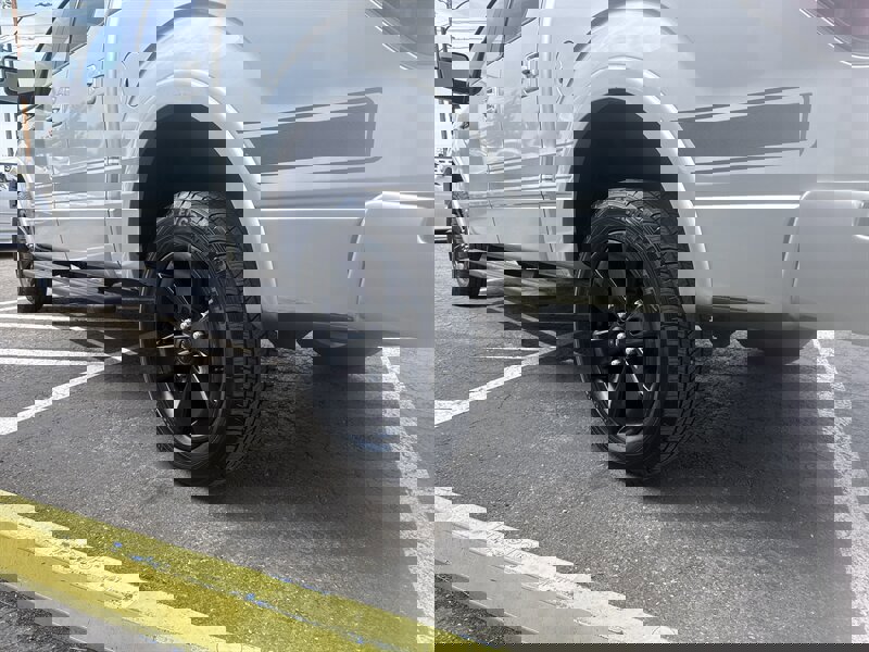 Used 2012 Ford F150 FX4 w/ FX Luxury Pkg AWD/4WD image 6