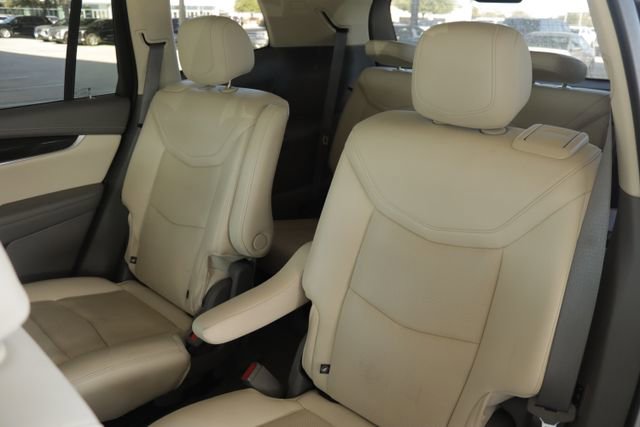 Used 2021 Cadillac XT6 Premium Luxury w/ LPO, Floor Liner Package image 34