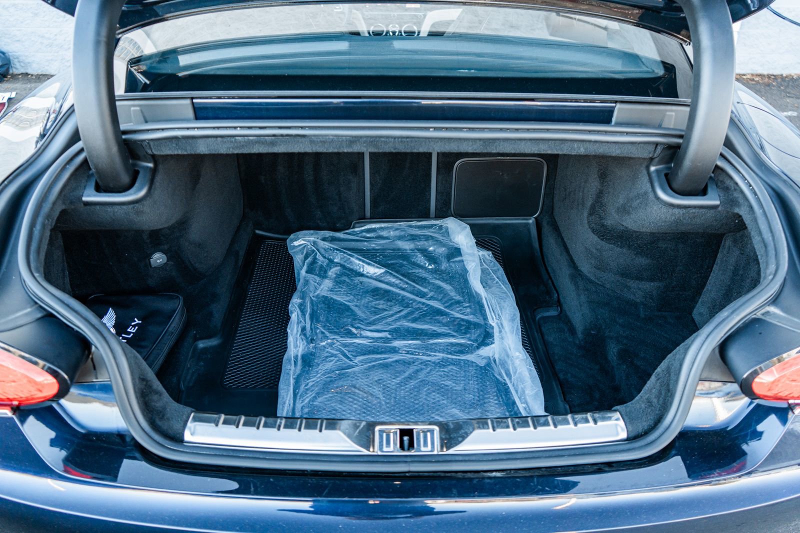 Used 2022 Bentley Continental GT image 46