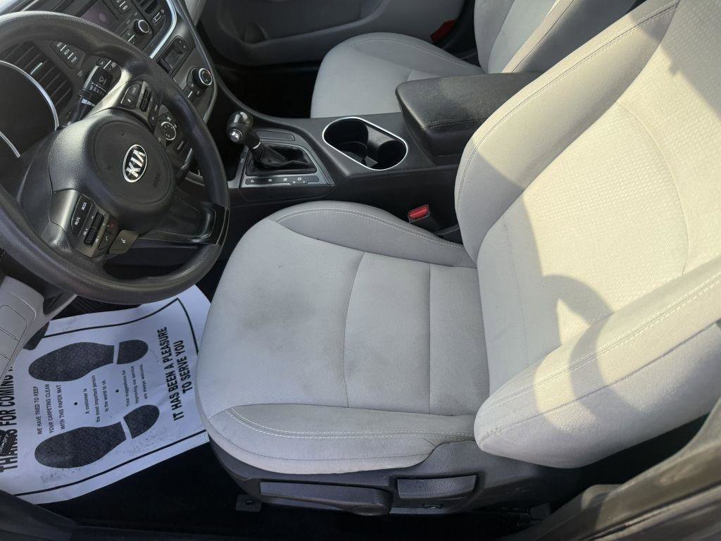 Used 2015 Kia Optima LX FWD image 10