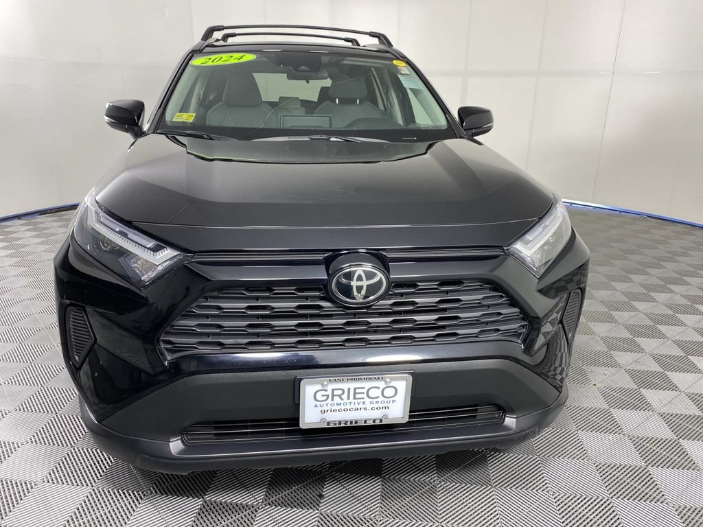 Used 2024 Toyota RAV4 XLE w/ Convenience Package AWD/4WD image 3