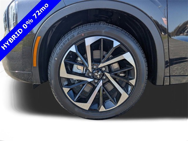 New 2025 Mitsubishi Outlander SEL image 11