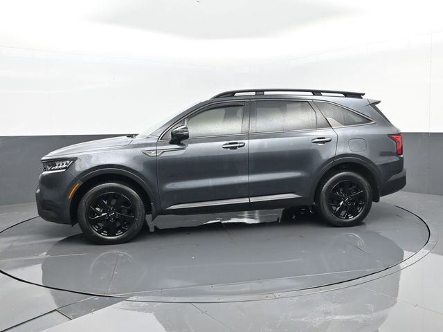 Used 2023 Kia Sorento S image 5