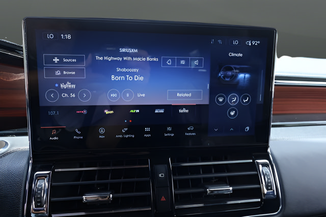 Used 2024 Lincoln Navigator Reserve AWD/4WD image 27