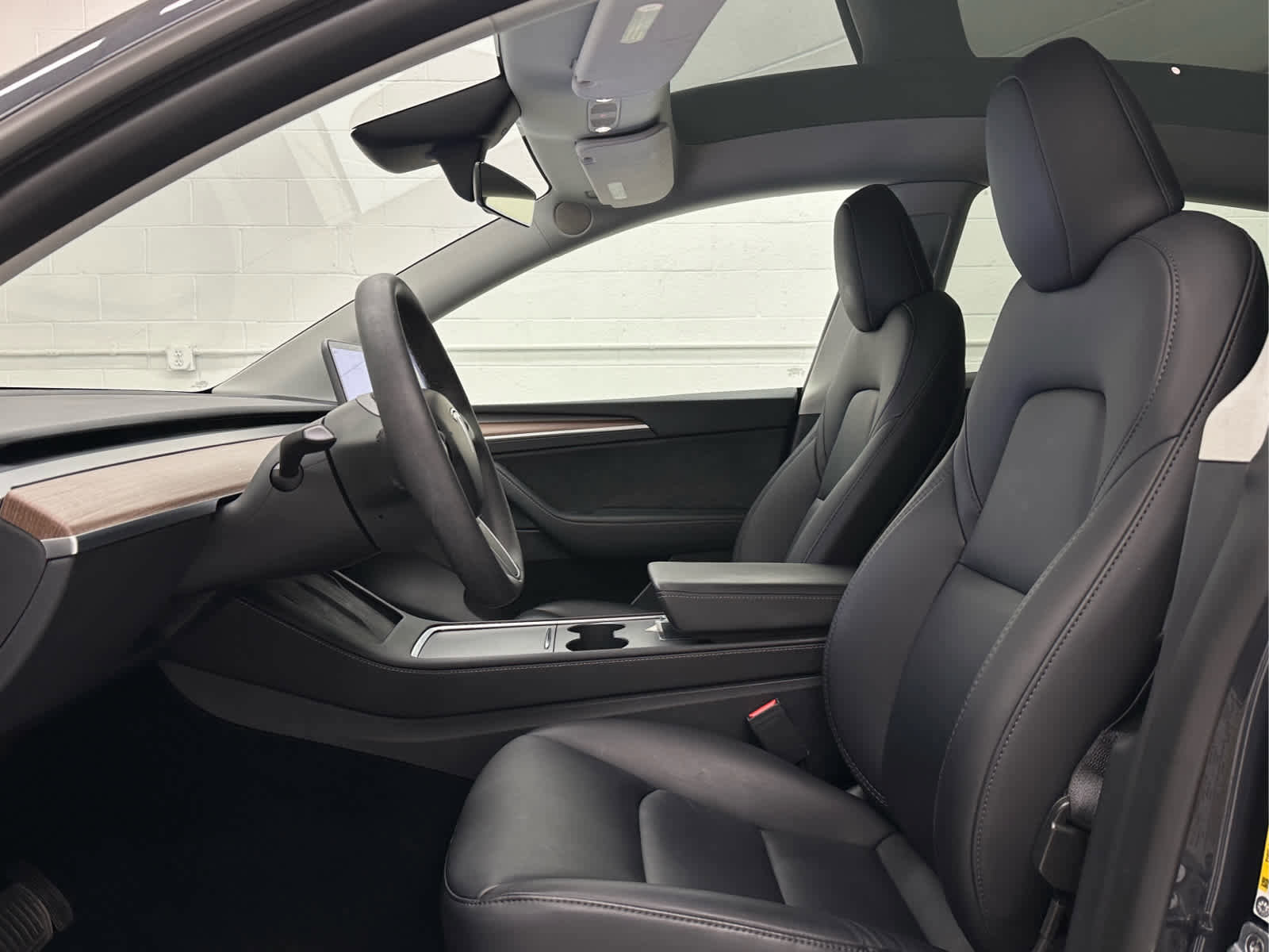 Used 2024 Tesla Model Y Long Range image 11