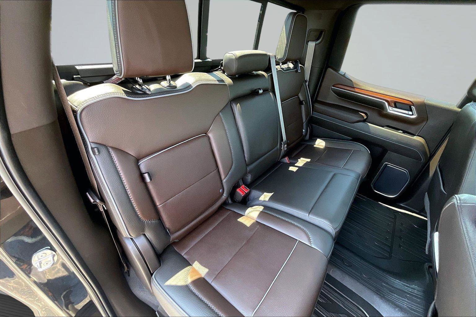 Used 2022 GMC Sierra 1500 Denali w/ Technology Package AWD/4WD image 27