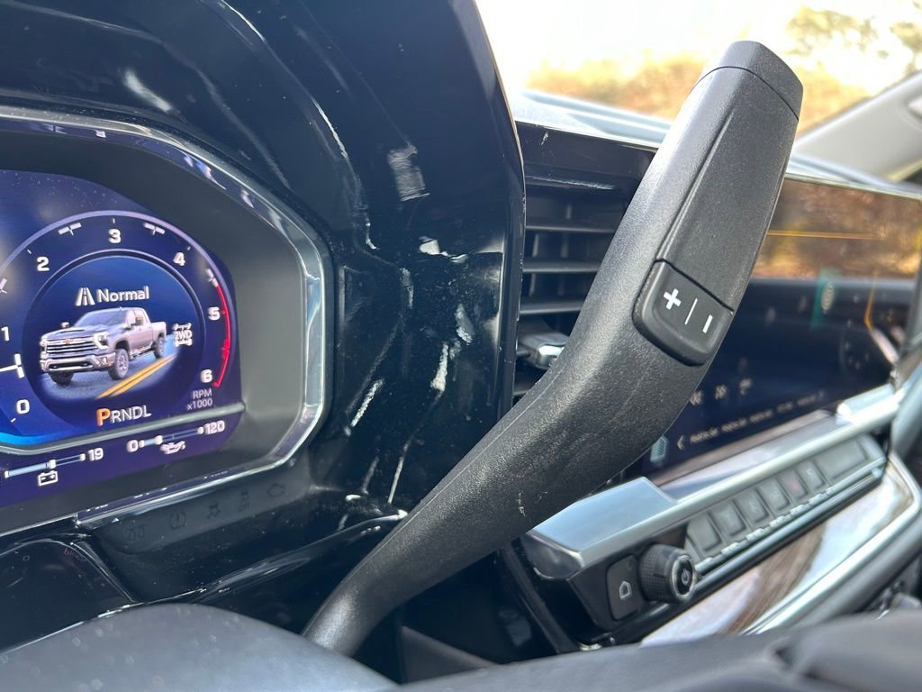 Used 2024 Chevrolet Silverado 3500 LT image 50