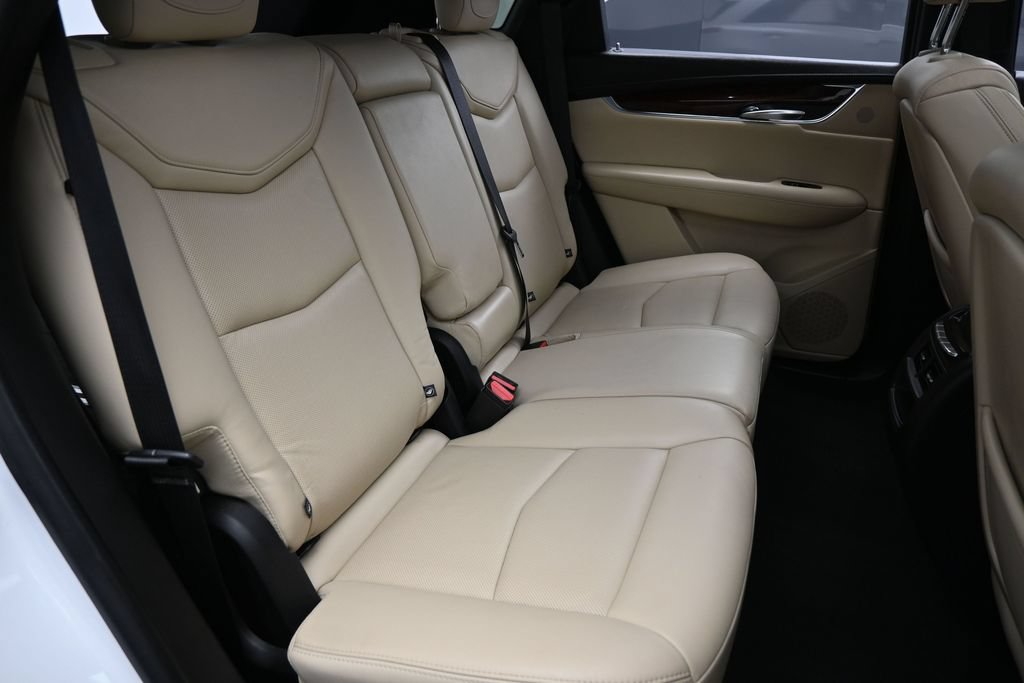 Used 2018 Cadillac XT5 Premium Luxury AWD/4WD image 33