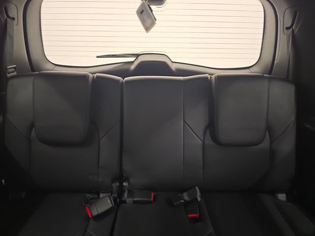 Used 2021 INFINITI QX80 Sensory w/ All-Season Package AWD/4WD image 21