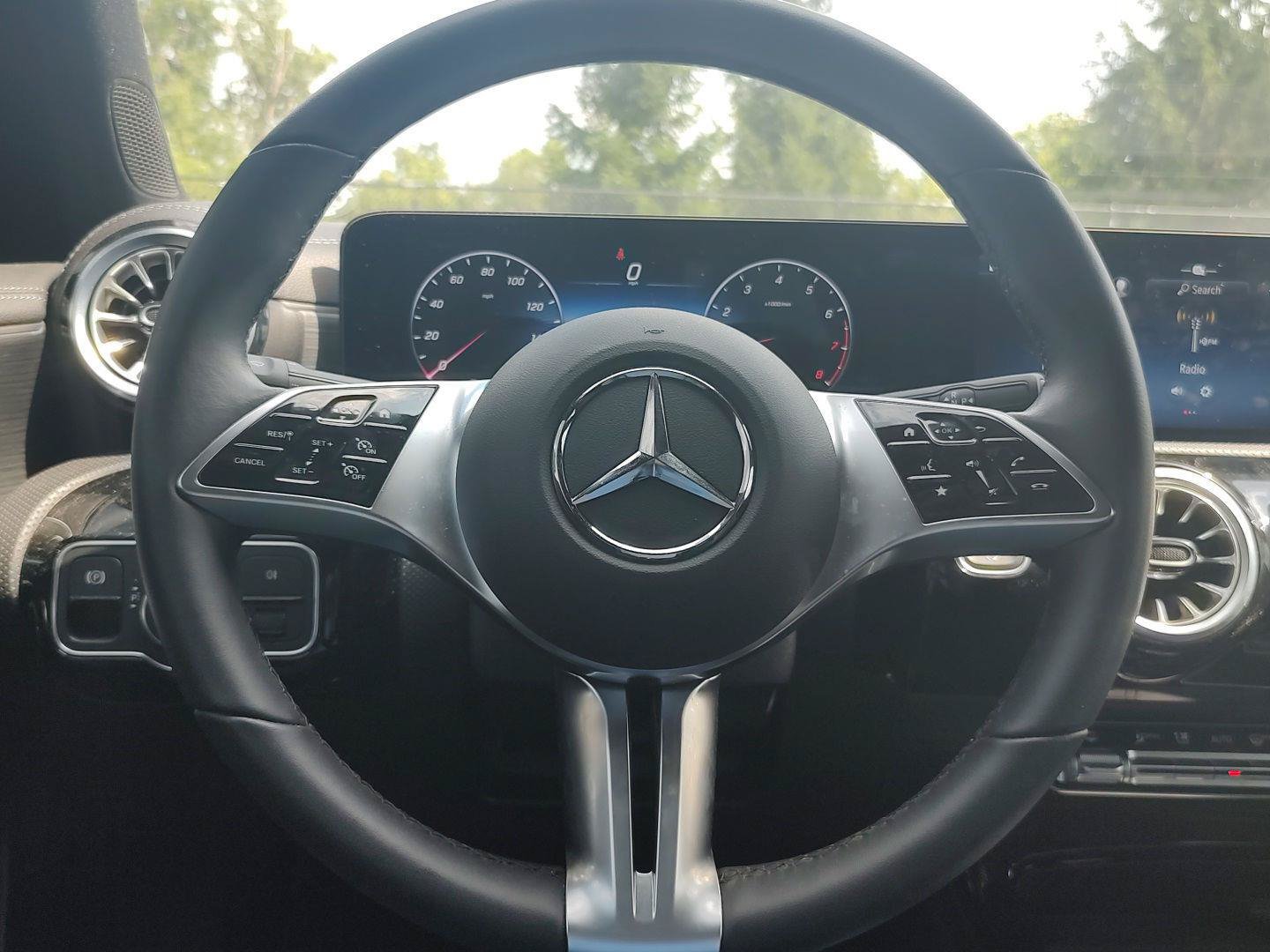 Used 2025 Mercedes-Benz CLA 250 4MATIC image 7