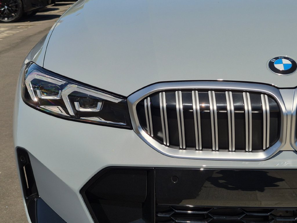 New 2026 BMW 330i Sedan w/ M Sport Package RWD image 16