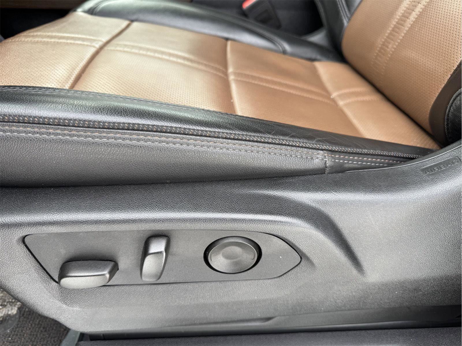 Used 2025 Chevrolet Silverado 2500 High Country w/ High Country Premium Package image 14