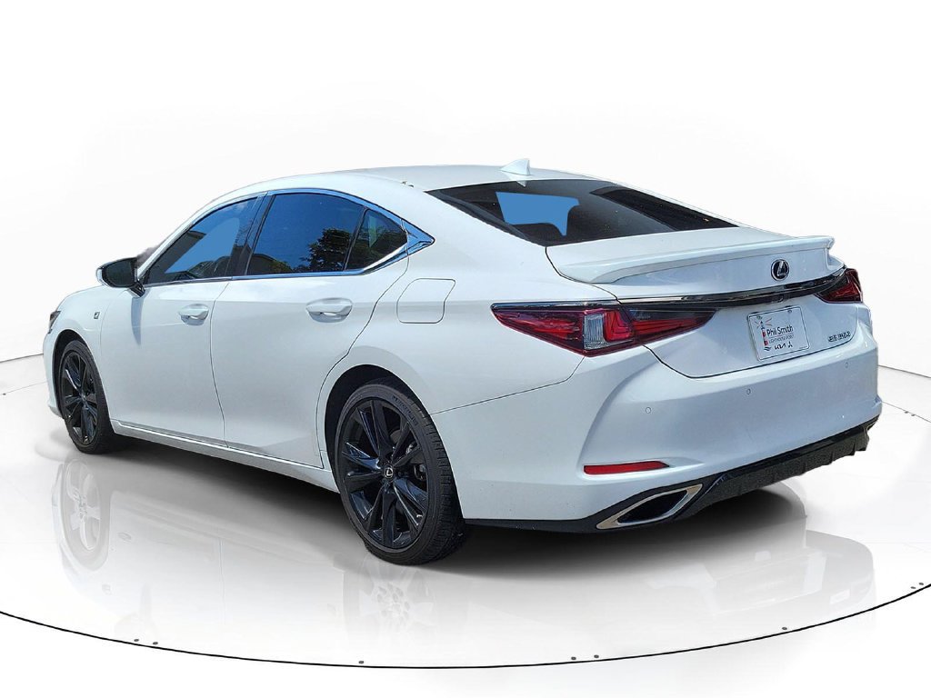 Used 2023 Lexus ES 350 F Sport w/ Accessory Package (Z2) FWD image 4