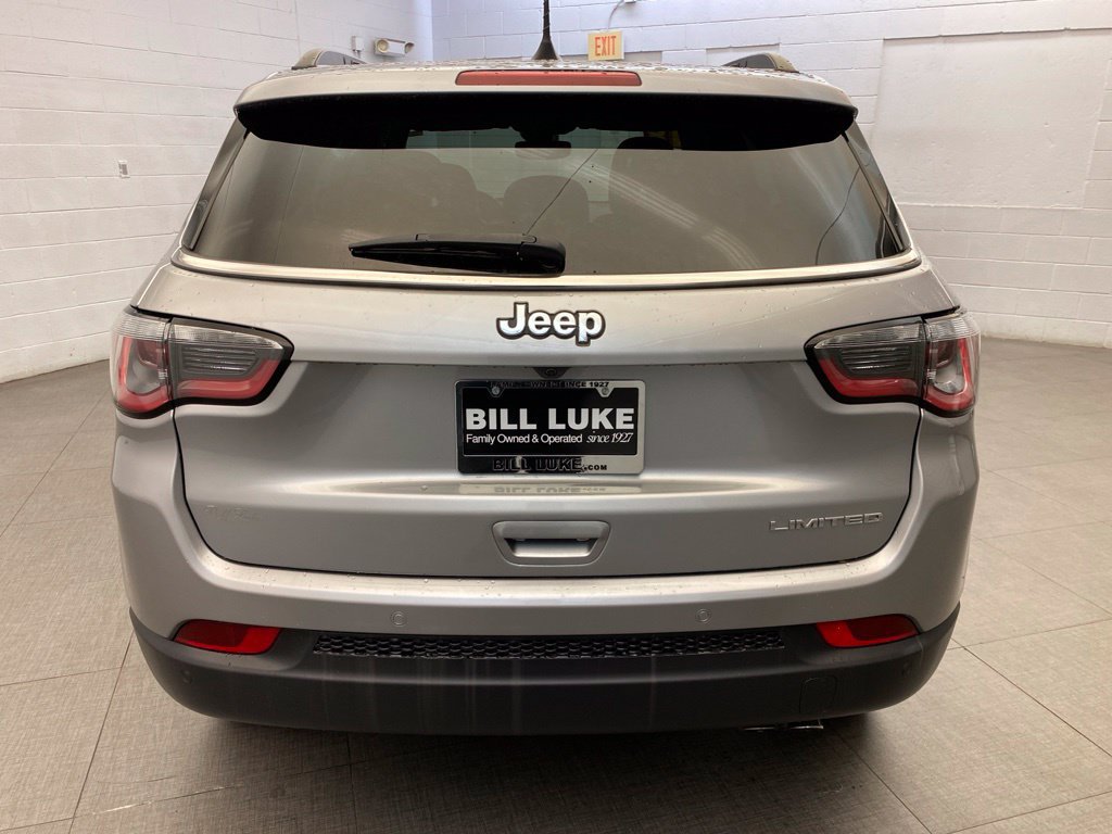 Used 2018 Jeep Compass Limited w/ Navigation Group FWD image 7