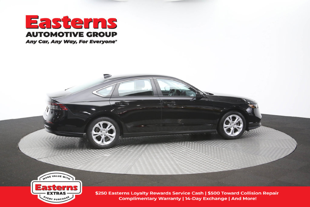 Used 2025 Honda Accord LX image 45