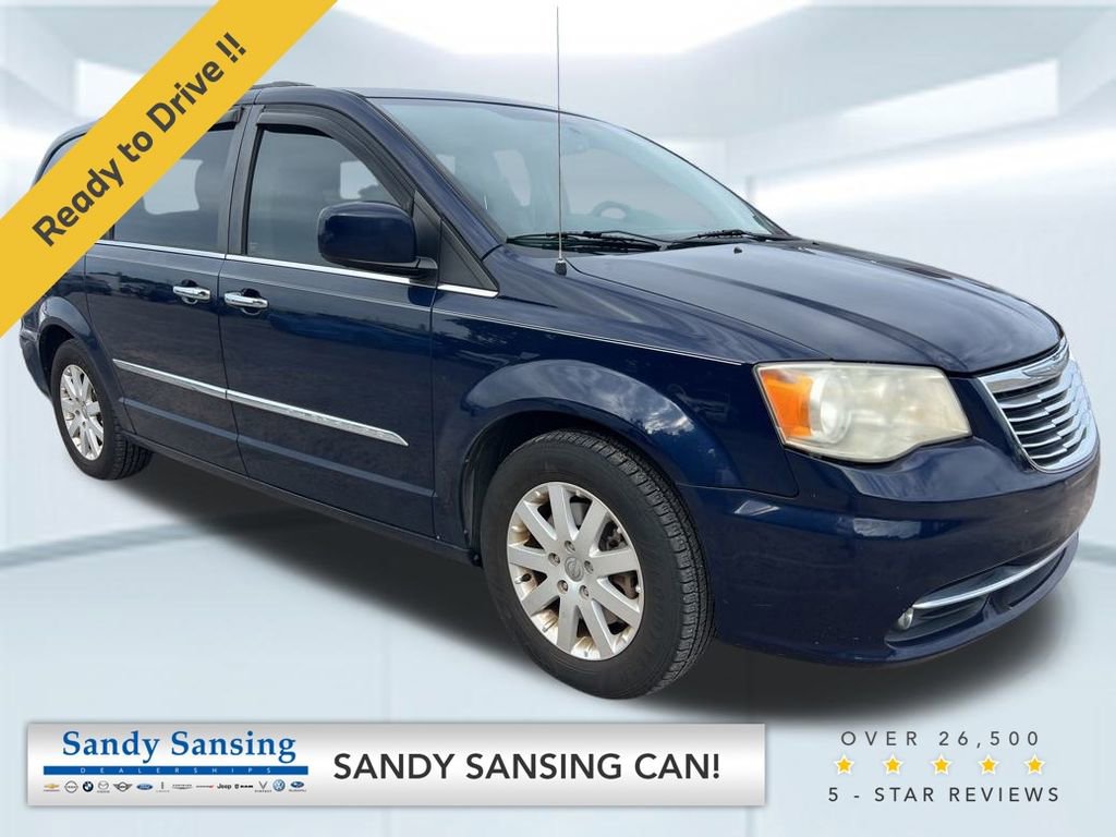 Used 2015 Chrysler Town & Country Touring w/ Driver Convenience Group