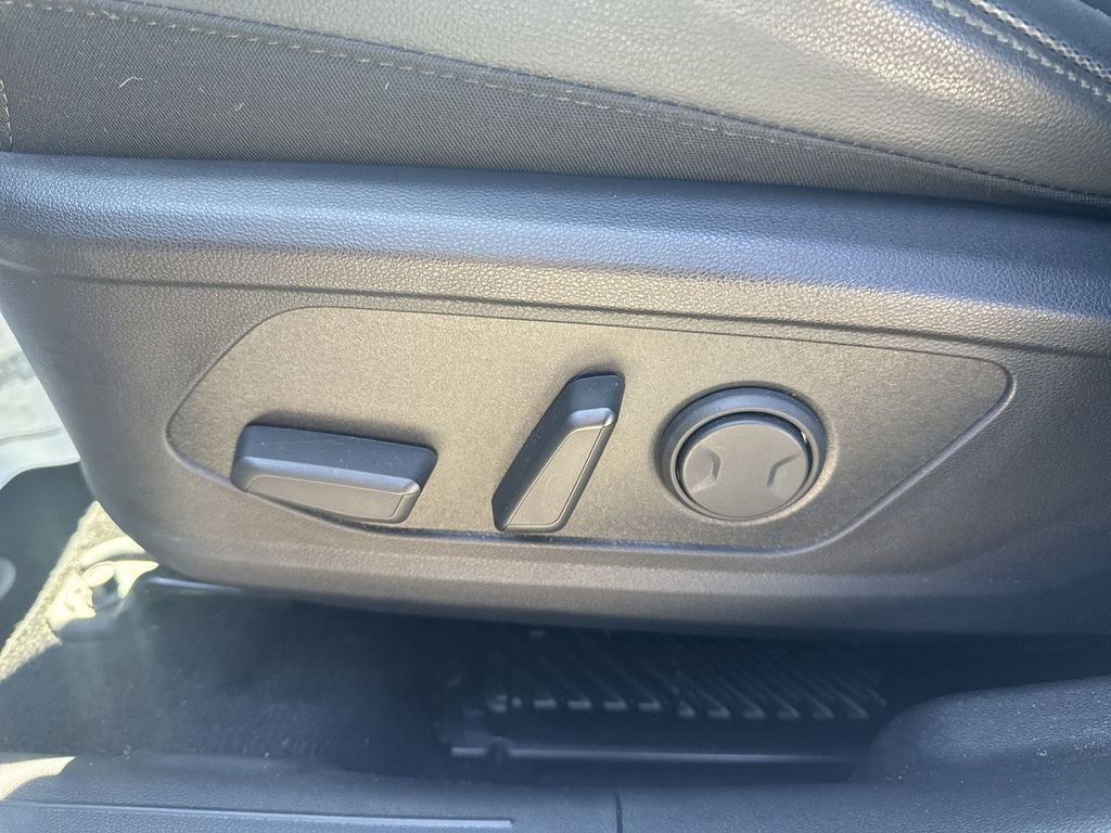 Used 2025 Hyundai Tucson Limited image 14