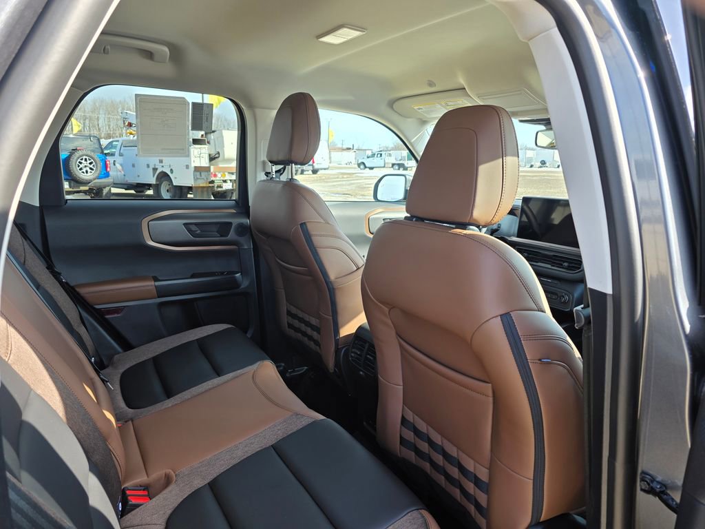 New 2026 Ford Bronco Sport Outer Banks w/ Outer Banks Tech Package+ AWD/4WD image 25