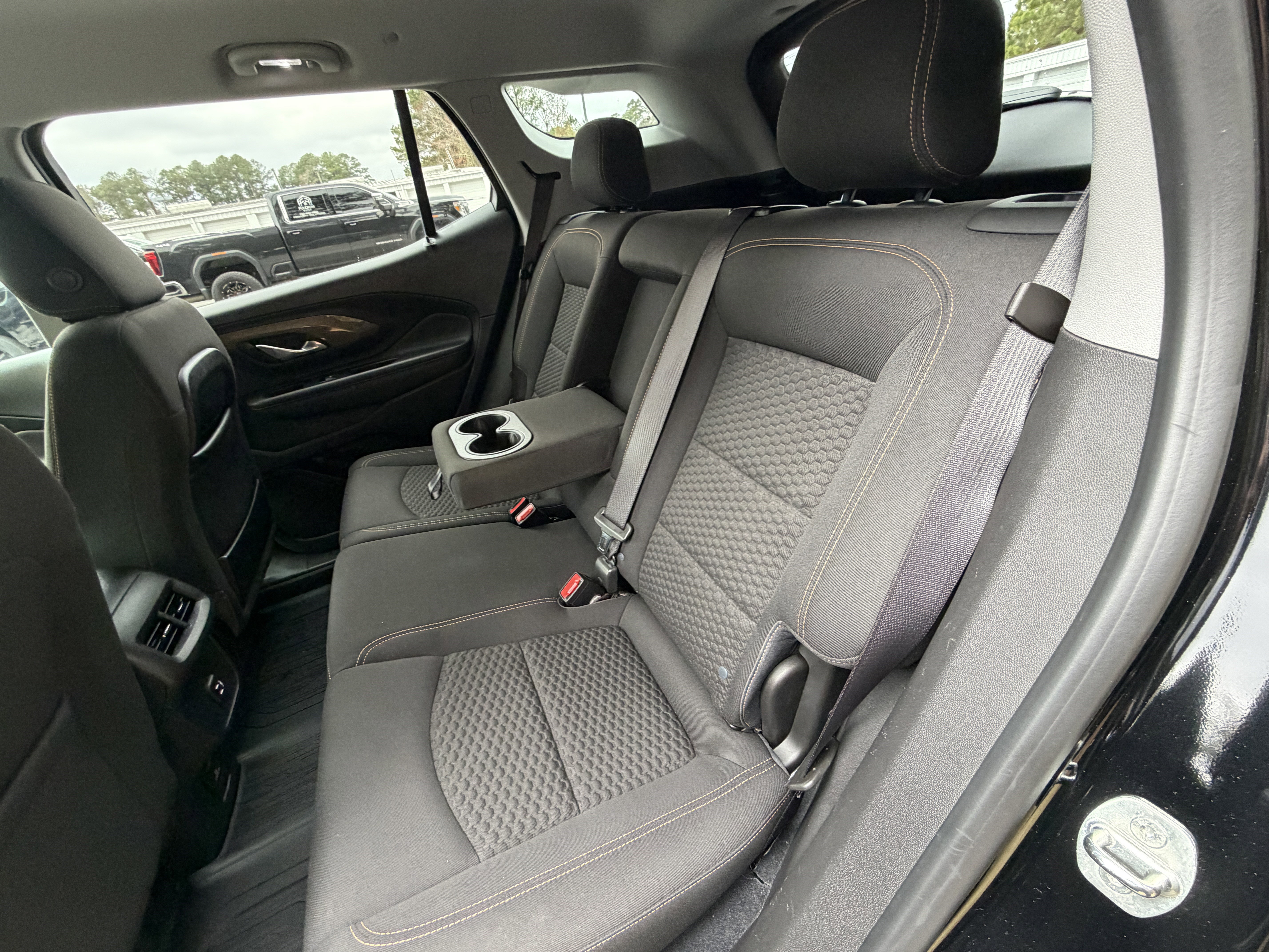 Certified 2021 GMC Terrain SLE w/ Driver Convenience Package image 17