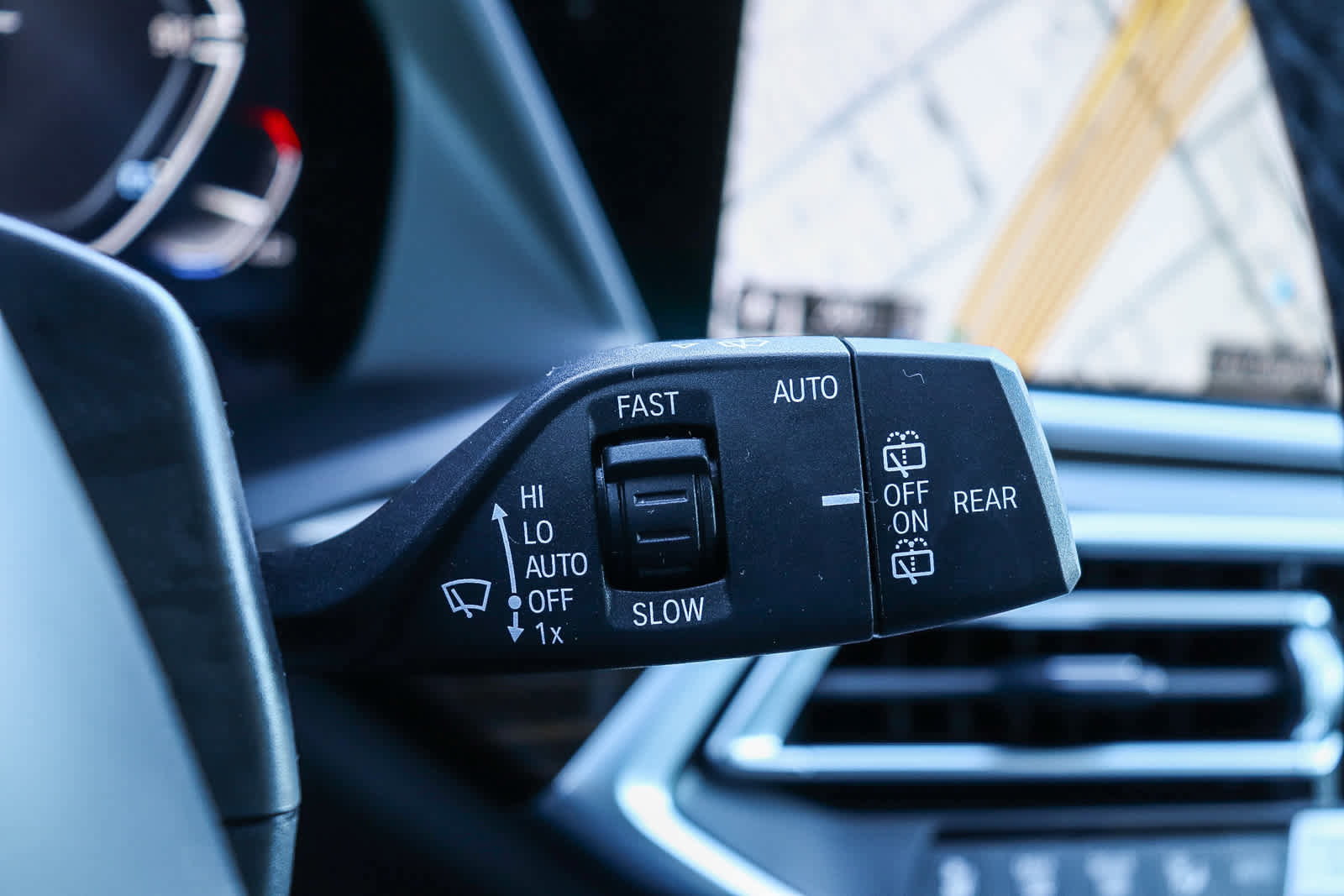 Used 2023 BMW X5 xDrive40i w/ Luxury Seating Package image 30