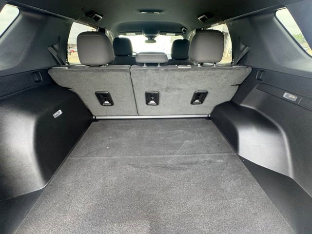 Certified 2025 GMC Terrain Elevation w/ Black Edition AWD/4WD image 11