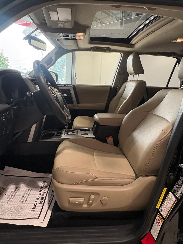 Used 2014 Toyota 4Runner SR5 Premium RWD image 11