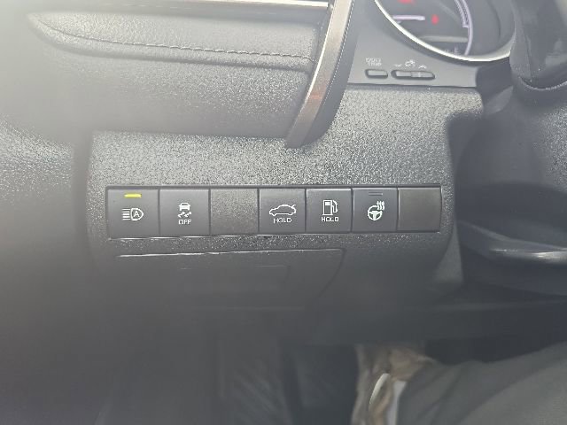 Used 2022 Toyota Camry XLE w/ Cold Weather Package FWD image 15