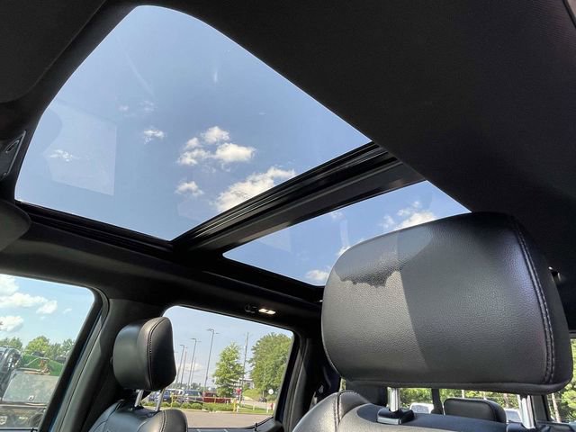 Used 2019 Ford F150 Raptor w/ Equipment Group 802A Luxury AWD/4WD image 10