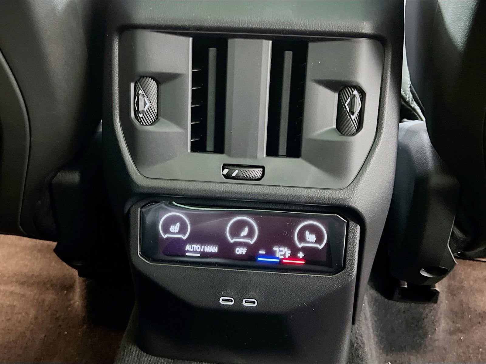 New 2025 BMW X3 xDrive30i w/ Premium Package image 27