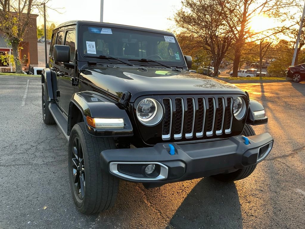 Used 2023 Jeep Wrangler Unlimited Sahara w/ Cold Weather Group image 1