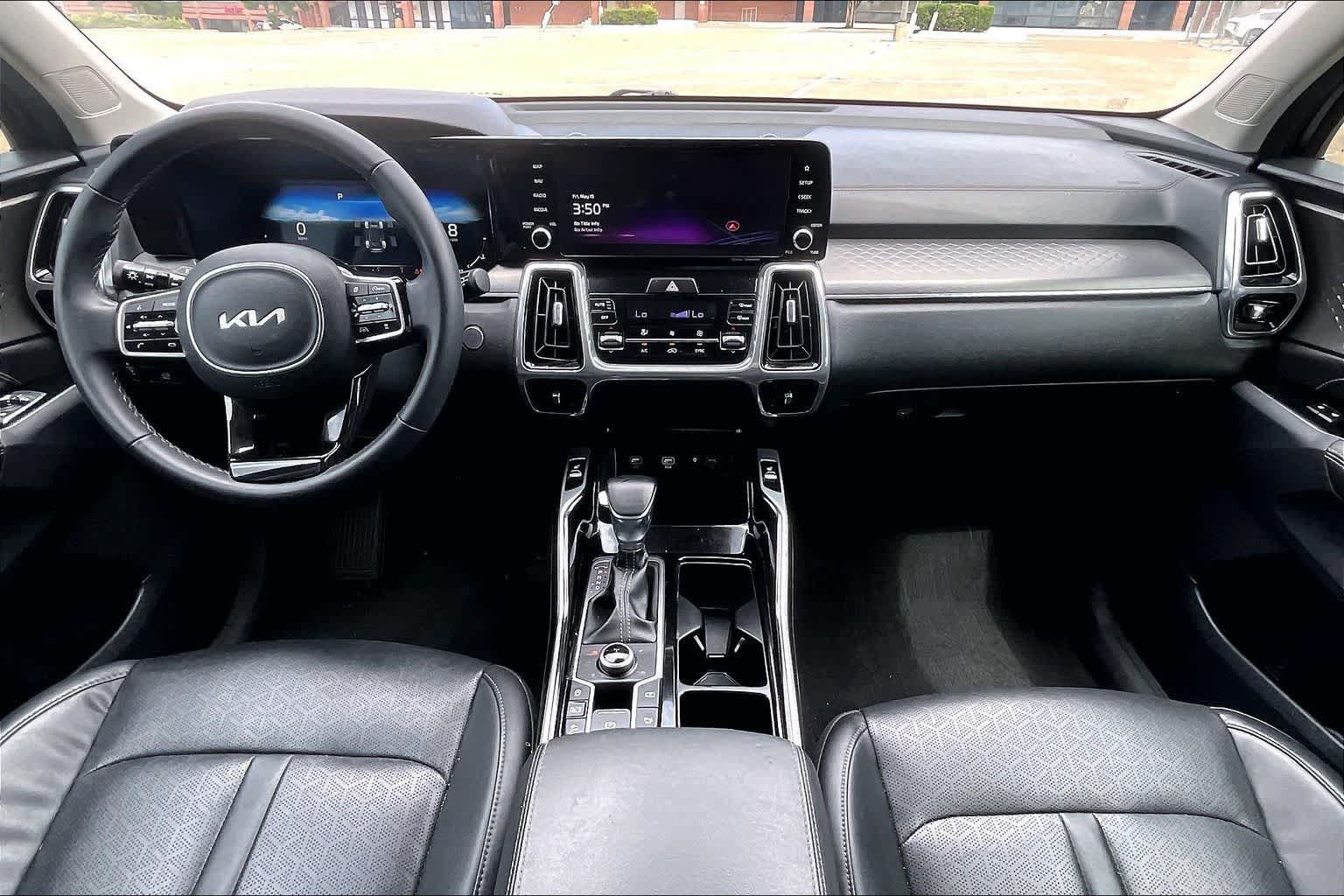 Certified 2023 Kia Sorento SX AWD/4WD image 9