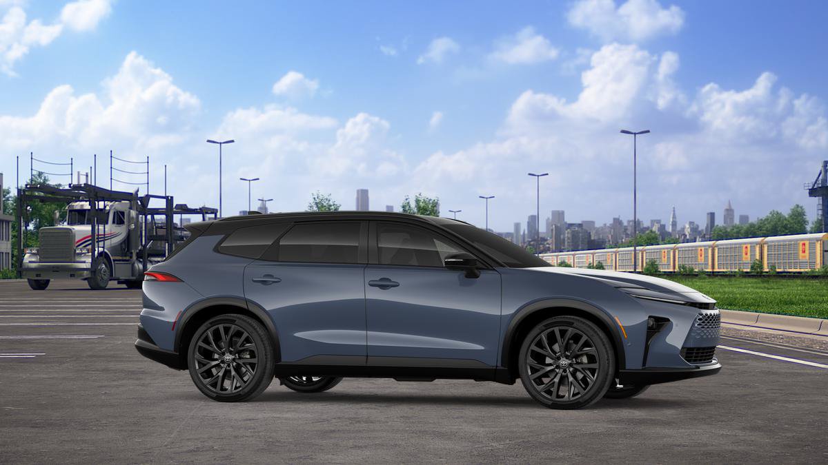 New 2026 Toyota Crown Signia AWD/4WD image 39