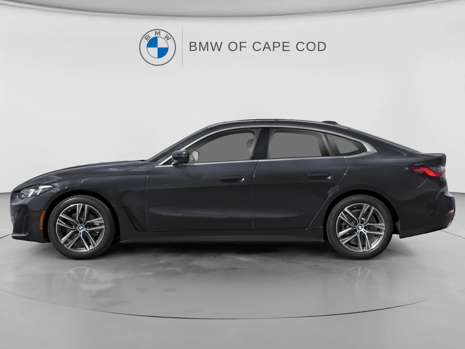 Used 2025 BMW 430i xDrive w/ M Sport Package AWD/4WD image 3