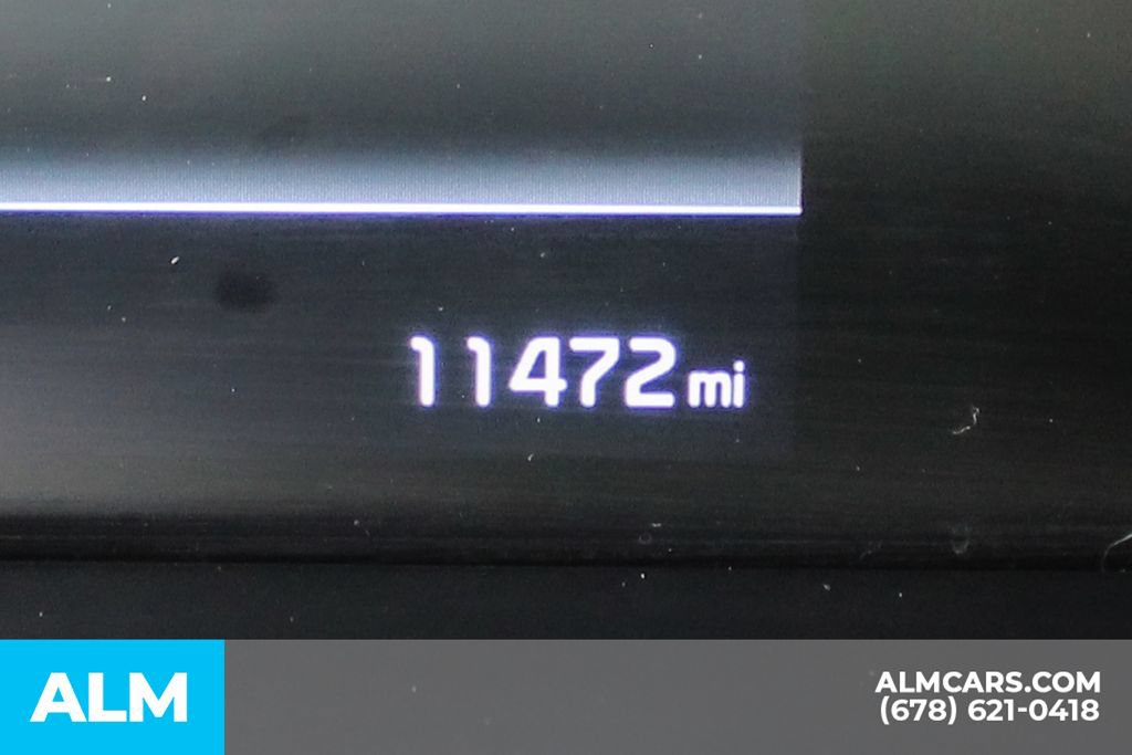 Used 2025 Kia Soul LX w/ LX Technology Package FWD image 38