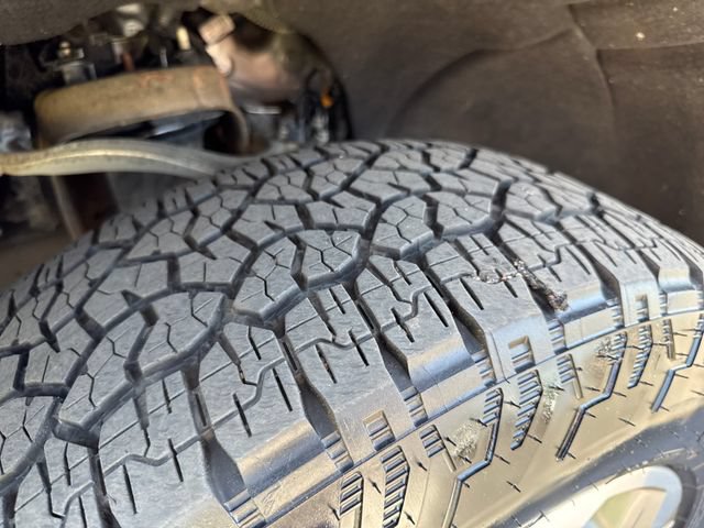 Used 2025 Chevrolet Silverado 1500 High Country AWD/4WD image 26