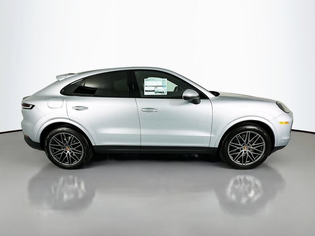 New 2026 Porsche Cayenne Coupe AWD/4WD image 8