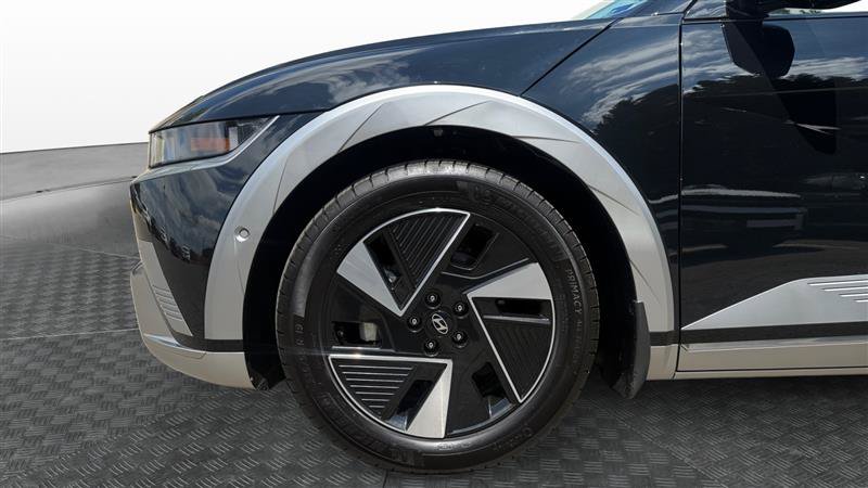 Used 2025 Hyundai Ioniq 5 Limited RWD image 9