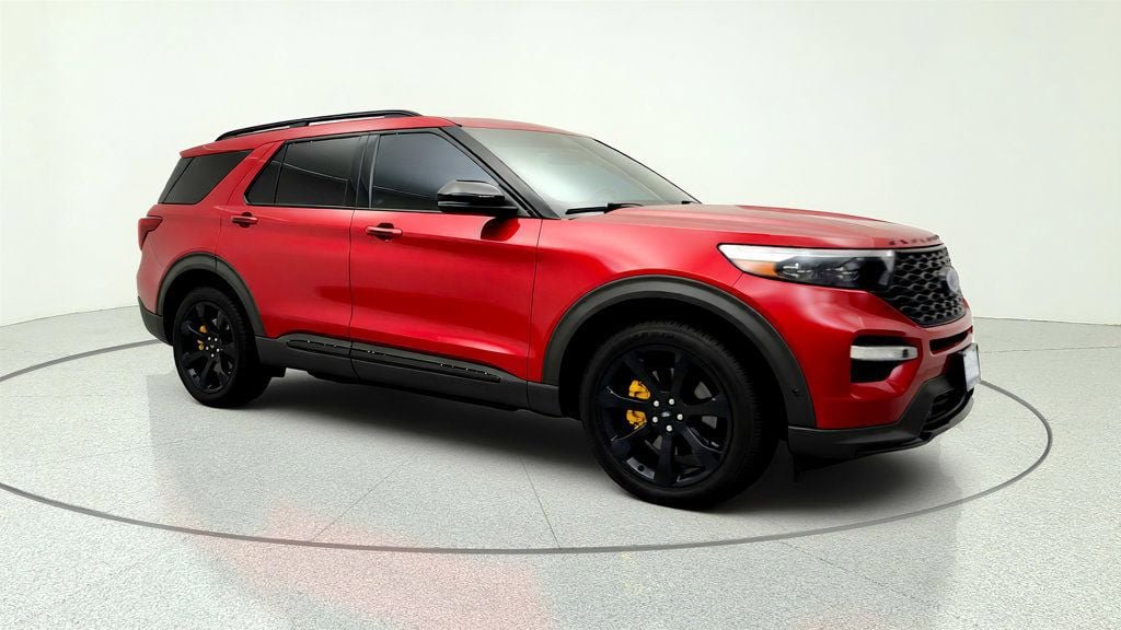 Used 2020 Ford Explorer ST w/ ST High-Performance Pack AWD/4WD image 3