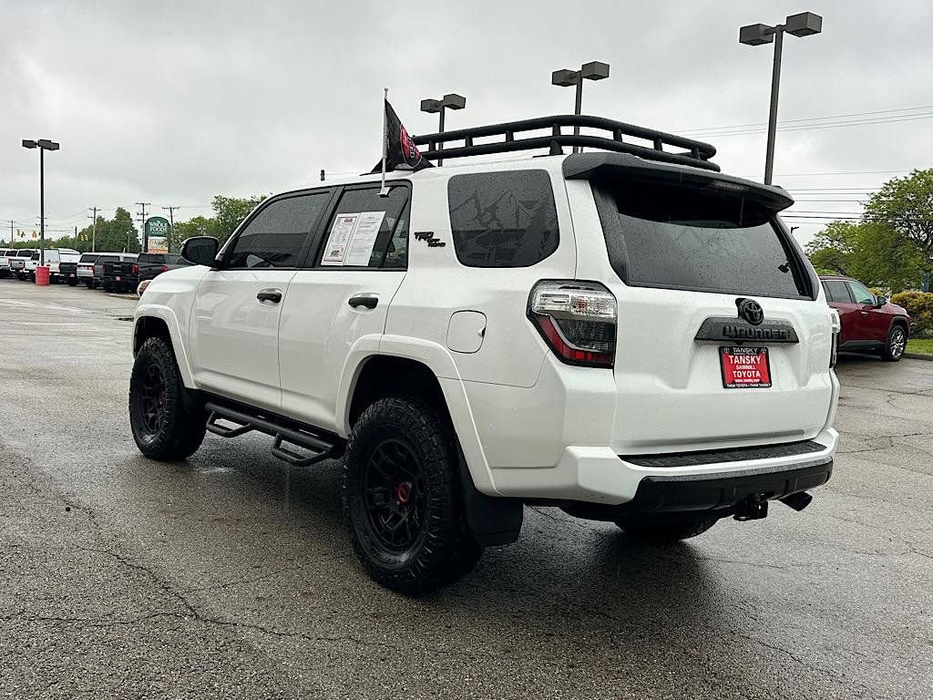 Certified 2022 Toyota 4Runner TRD Off-Road Premium w/ TRD Black Wheel Package (TMS) AWD/4WD image 3